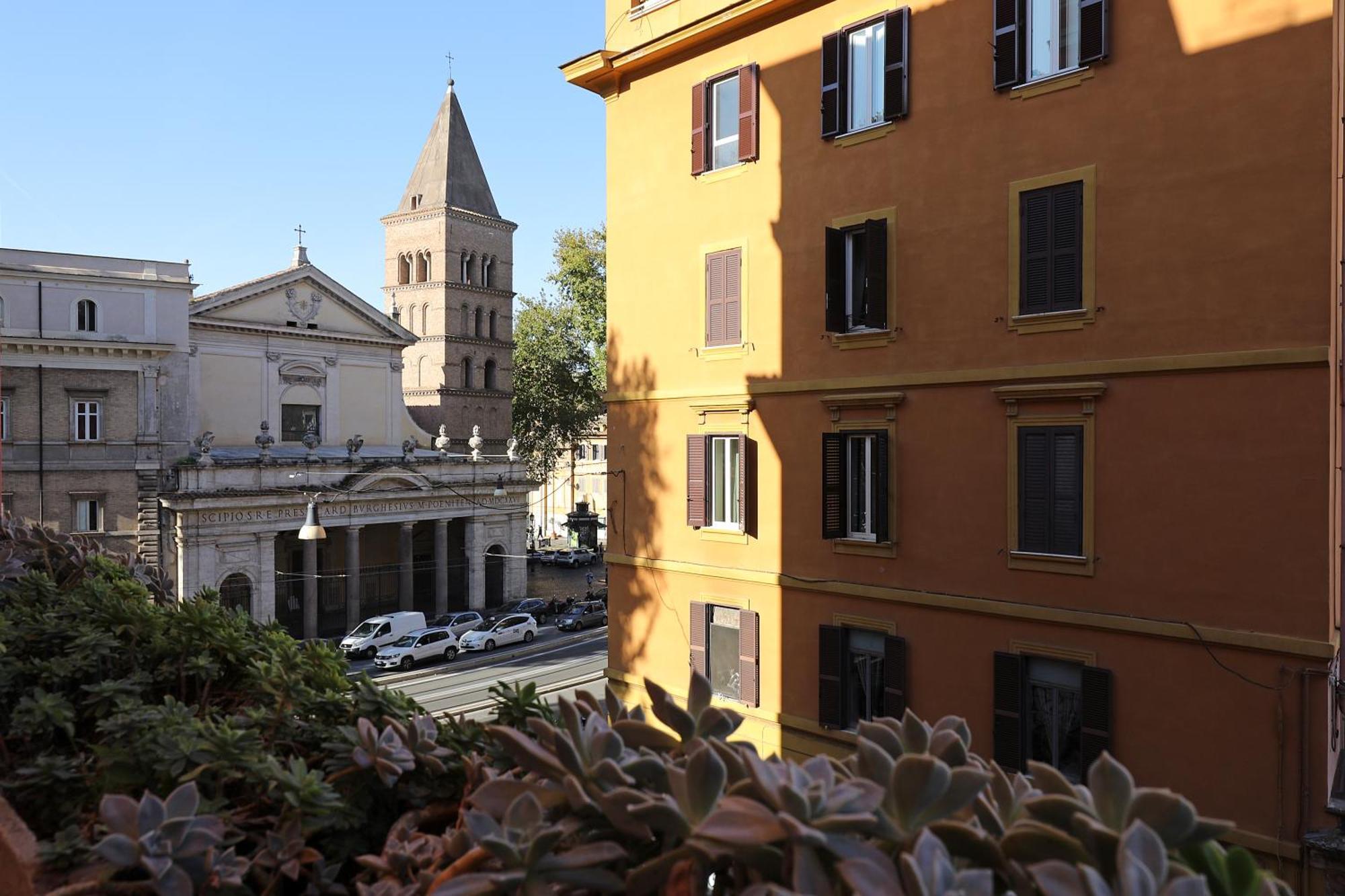Apartment Gioiello Nel Cuore Di Trastevere Rom